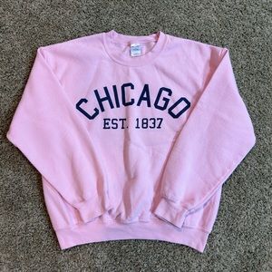Pink oversized Chicago graphic sweatshirt 💕🫶🏾